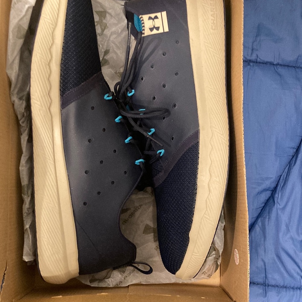 Under armour charged 24/7